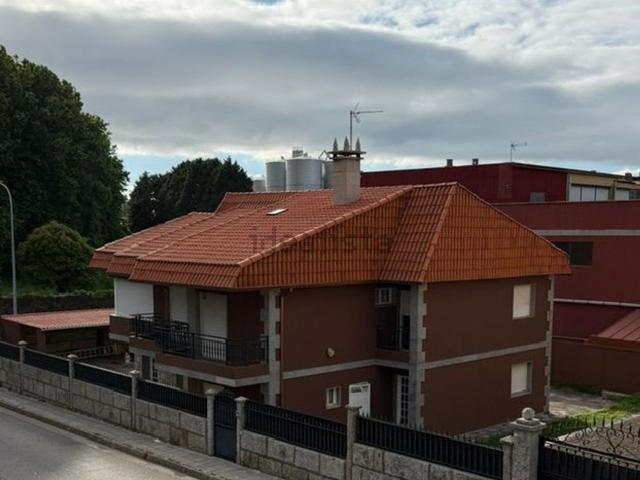 Casa en venta en Vilagarcía de Arousa, O Salnés