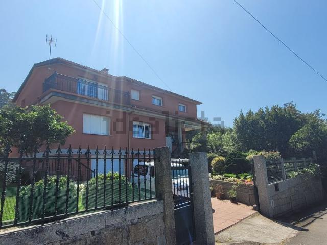 Casa en venta en Vilagarcía de Arousa, O Salnés