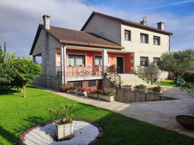 Casa en venta en Vilagarcía de Arousa, O Salnés
