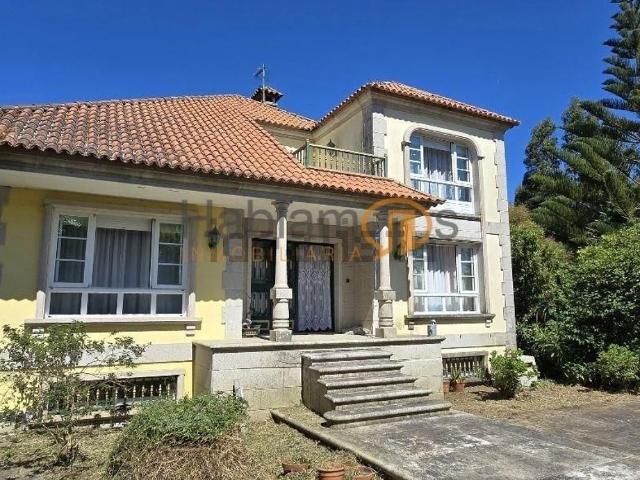 Casa en venta en Vilagarcía De Arousa