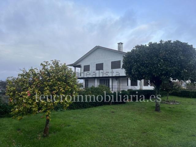 Casa en venta en Vilagarcía de Arousa, O Salnés