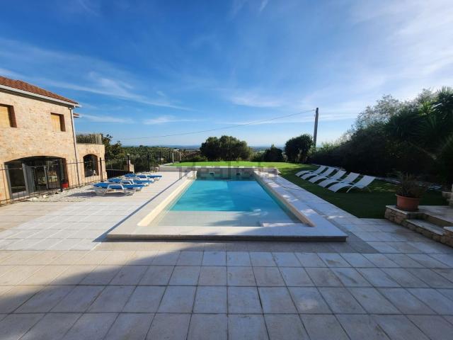 Casa en venta en Alt Empordà, Catalunya