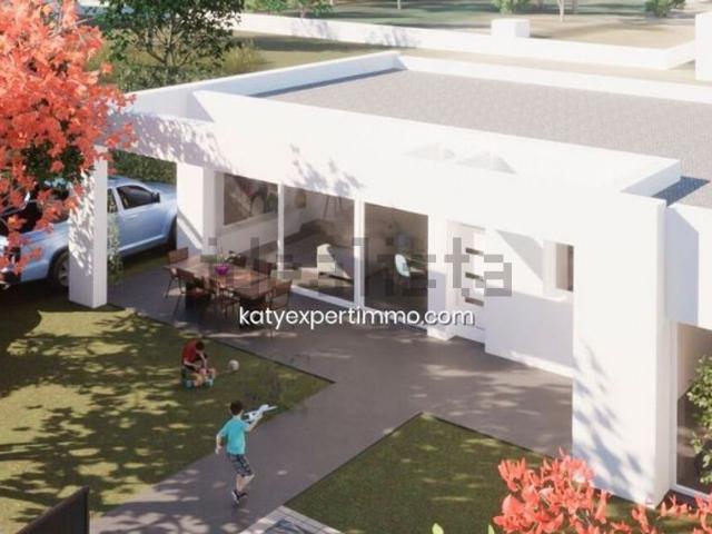 Casa en venta en Alt Empordà, Catalunya