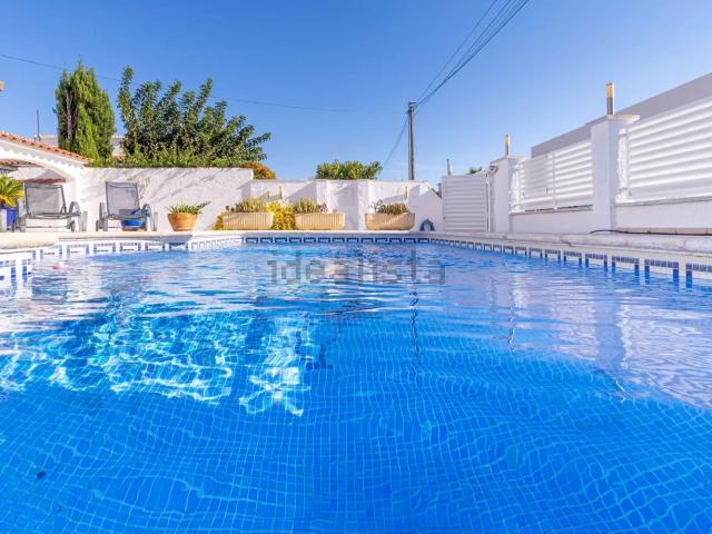 Casa en venta en Alt Empordà, Catalunya