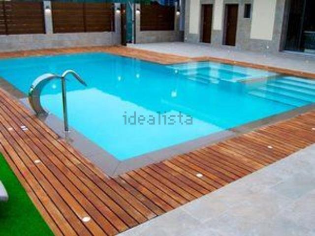 Casa en venta en Santa Maria, Garraf