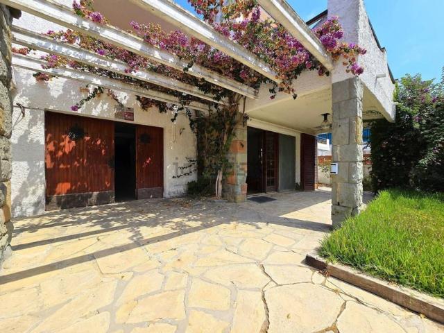 Casa en venta en Santa Maria, Garraf