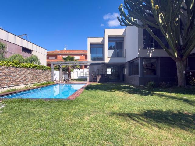Casa en venta en Racó de Santa Llúcia, Garraf