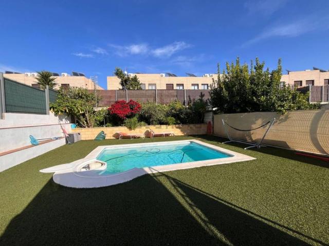 Casa en venta en Vilanova I La Geltrú