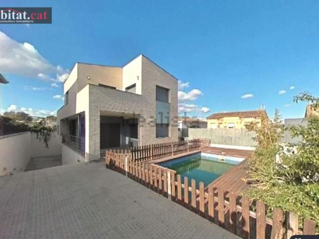 Casa en venta en Santa Maria, Garraf