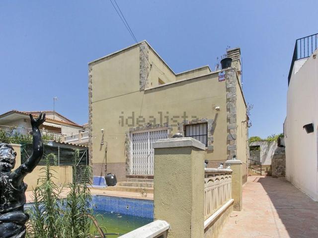 Casa en venta en Santa Maria, Garraf