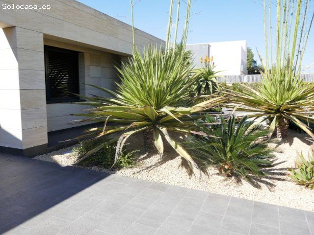 Casa en venta en Vistahermosa, l'Alacantí