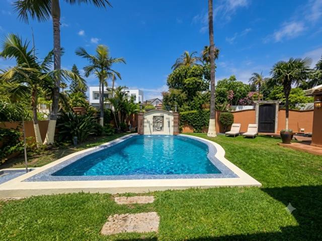 Casa en alquiler en Resinera-Voladilla, Costa del Sol Occidental