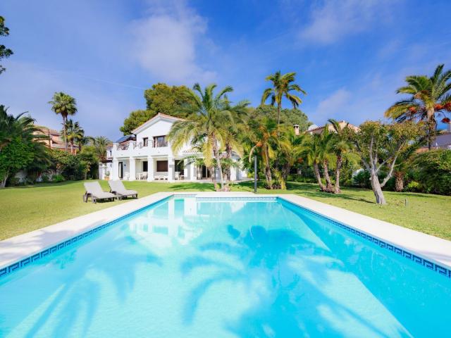 Casa en venta en Resinera-Voladilla, Costa del Sol Occidental