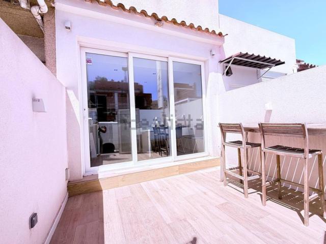 Casa en venta en Orihuela, Urbanización Pueblo Príncipe