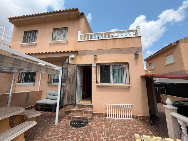 Casa en alquiler en Villa Martín, el Baix Segura / La Vega Baja