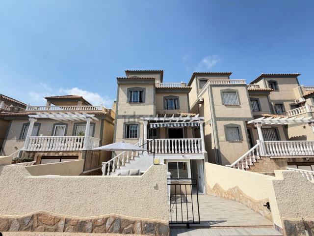 Casa en venta en Villa Martín, el Baix Segura / La Vega Baja