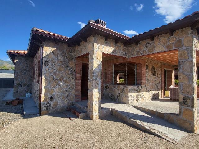 Casa en venta en Villanueva De Ávila, El Bautejo Casa en venta en Villanueva De Ávila, El Bautejo