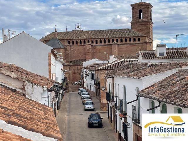 Casa en venta en Villanueva De Los Infantes, Castilla-La Mancha