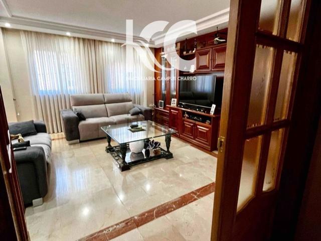 Casa en venta en Villares De La Reina, Castilla y León