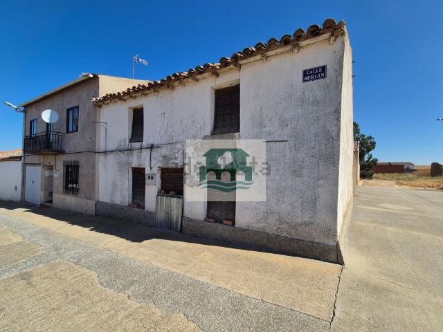 Casa en venta en Villaveza Del Agua, Castilla y León