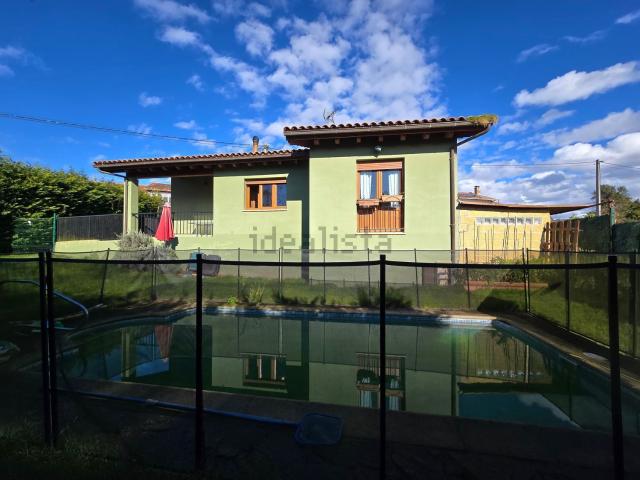 Casa en venta en Villaviciosa, Asturias