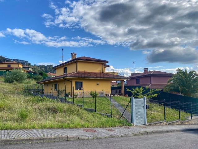 Casa en venta en Villaviciosa