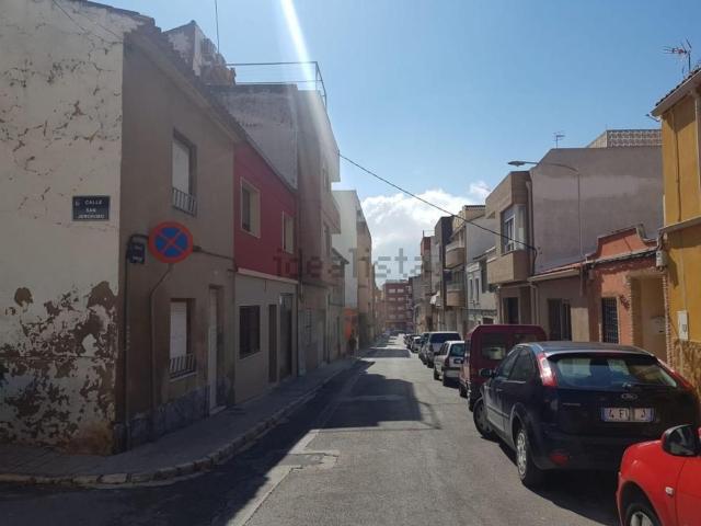 Casa en venta en l'Alt Vinalopó / El Alto Vinalopó, Valencia