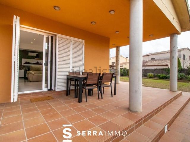 Casa en venta en Vilobí Del Penedès