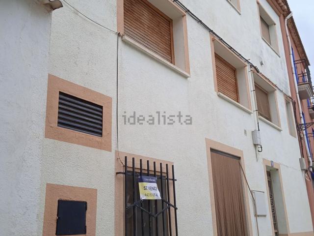 Casa en venta en Vinaceite, Aragón
