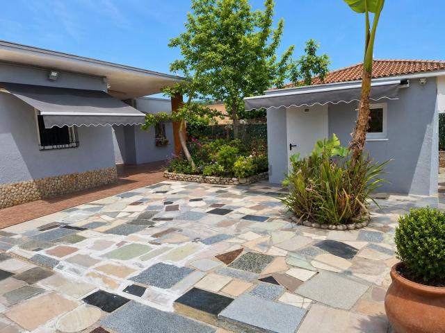 Casa en venta en Vinaròs, Castelló / Castellón