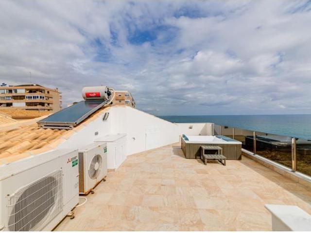 Casa en venta en Cala del Moro, Torrevieja