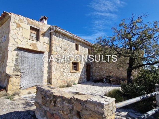 Casa en venta en l'Alt Maestrat, Valencia