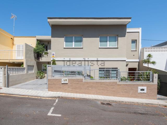 Casa en venta en Santa Cruz De Tenerife, Canarias