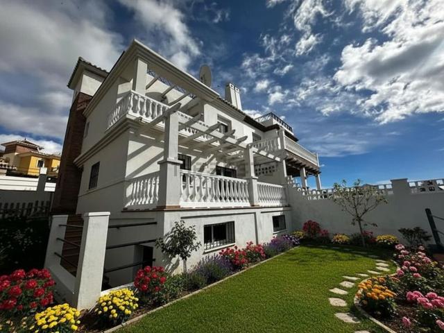 Casa en venta en La Viña, Vélez-Málaga