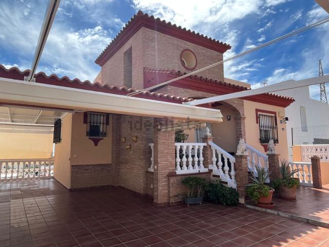 Casa en venta en Torre del Mar, La Axarquía