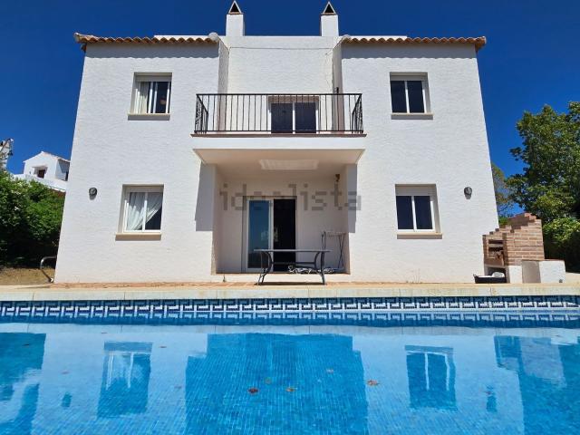 Casa en venta en Cortijo Romero, La Axarquía