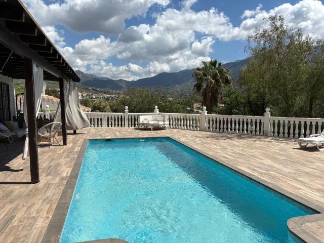 Casa en venta en Cortijo Romero, La Axarquía