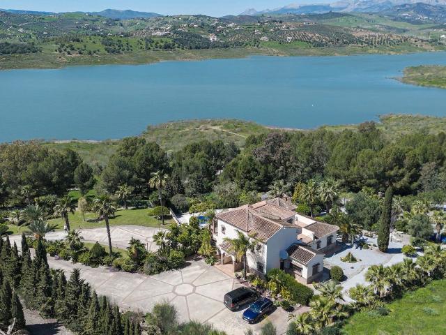Casa en venta en Cortijuelos, La Axarquía