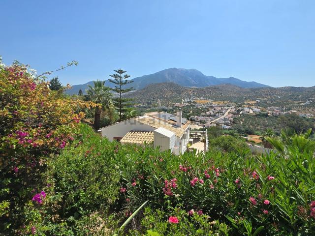 Casa en venta en Cortijo Romero, La Axarquía