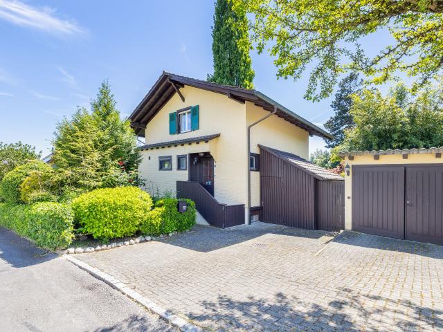 Haus kaufen in Oberwil (BL), Basel-Landschaft