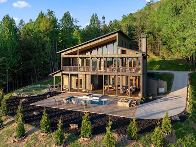 House for sale in Morganton House for sale in Morganton