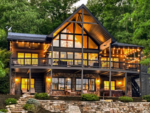 House for sale in Blue Ridge, Georgia