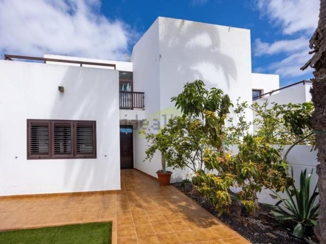 Casa en venta en Uga, Yaiza
