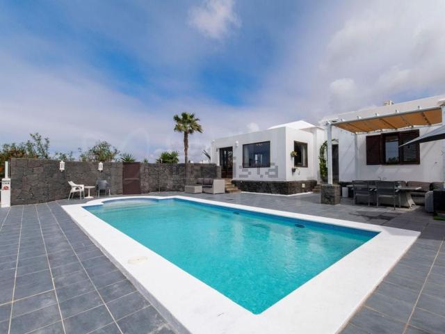 Casa en venta en Las Breñas, Yaiza