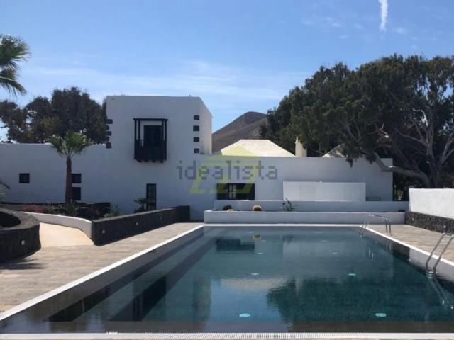 Casa en venta en Uga, Yaiza