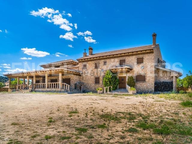 Casa en venta en Yeste, Fuentes
