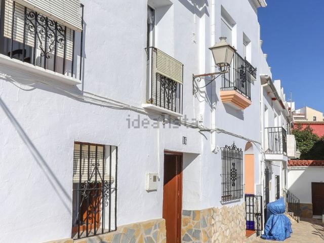 Casa en venta en Yunquera