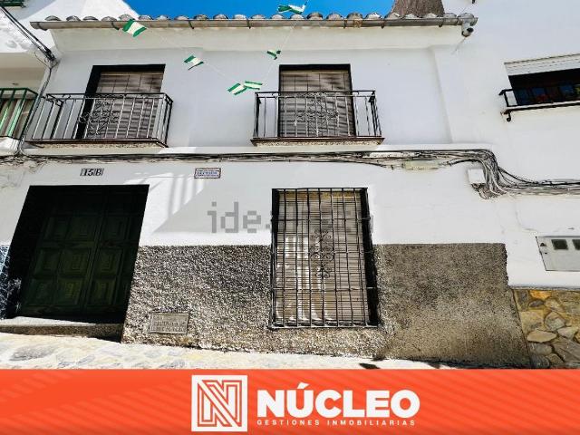 Casa en venta en Yunquera