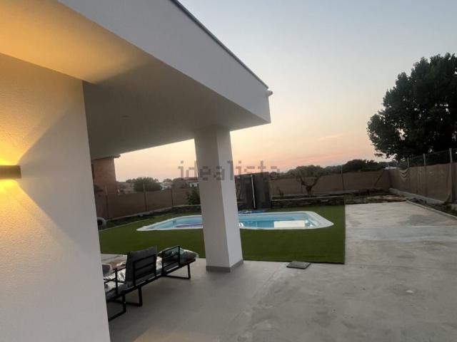 Casa en venta en Zarza De Granadilla, Extremadura
