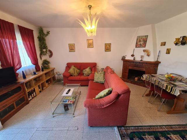 Casa en venta en Zarza de Granadilla, Cáceres